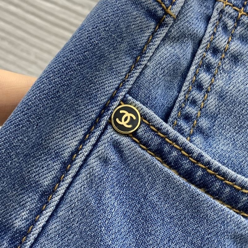 Chanel Jeans